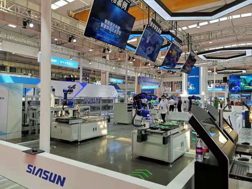 沈陽(yáng)新松機(jī)器人閃耀世界舞臺(tái)，創(chuàng)新成果彰顯中國(guó)智造硬實(shí)力